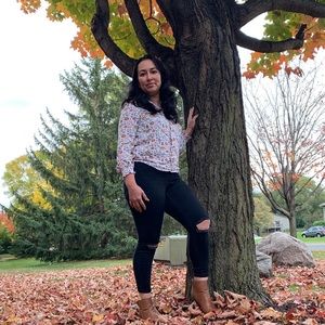 Meet your Posher, Belkys